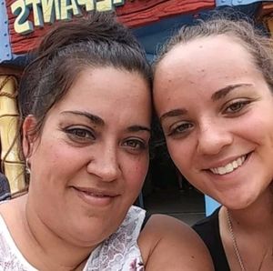 Meet your Posher, Alisa